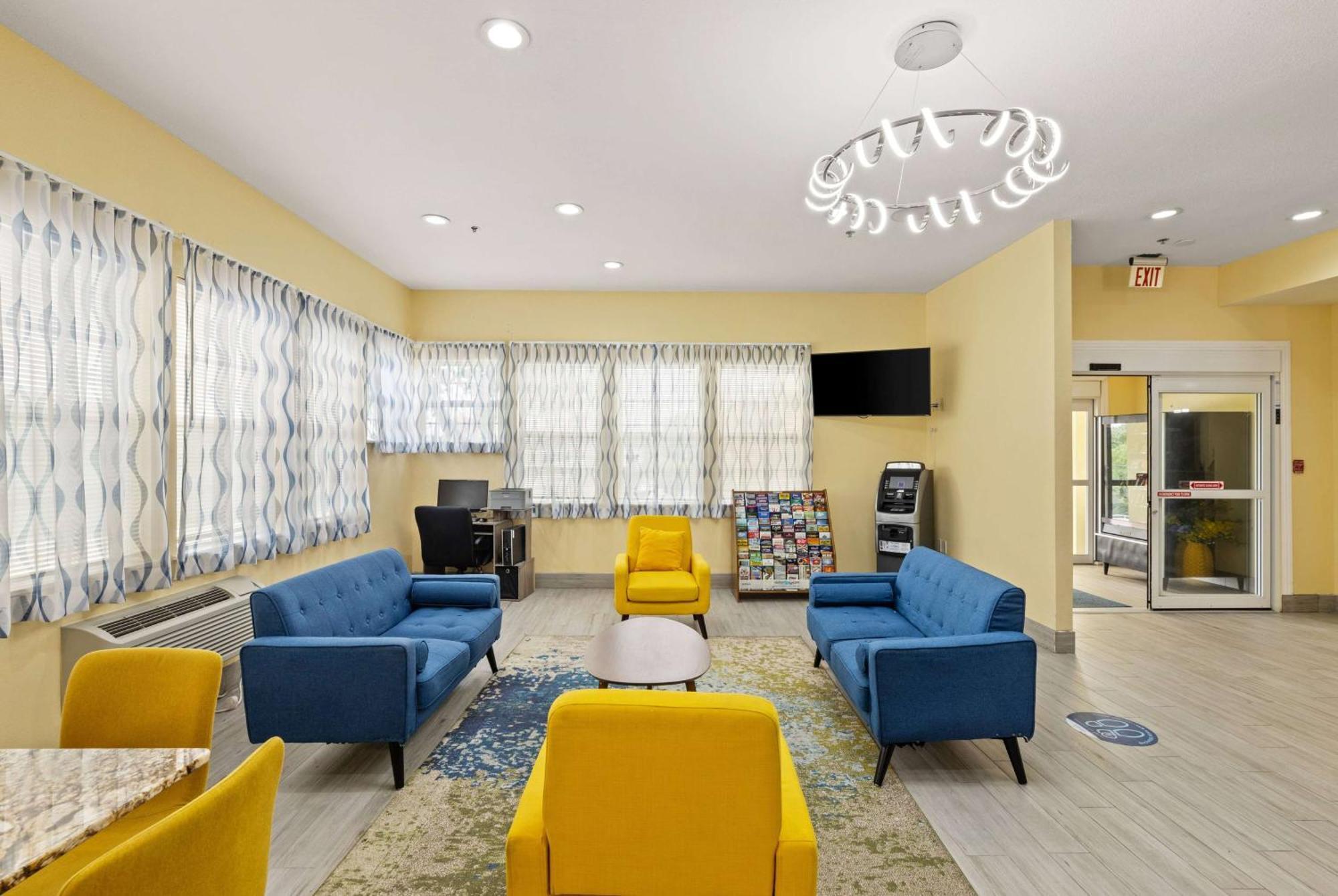 Days Inn & Suites By Wyndham Dfw Airport South-Euless Exterior foto